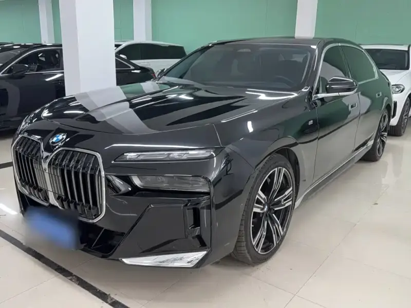 BMW 7 Series, 2023
