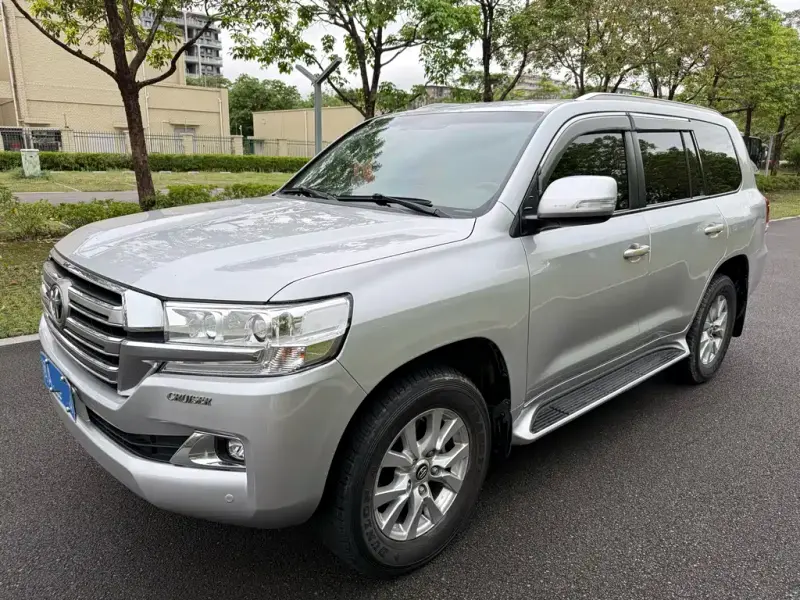 Toyota Land Cruiser, 2020