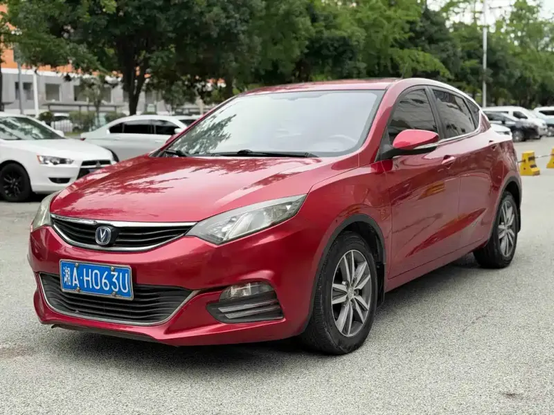 Changan Eado XT, 2015 — фото 1