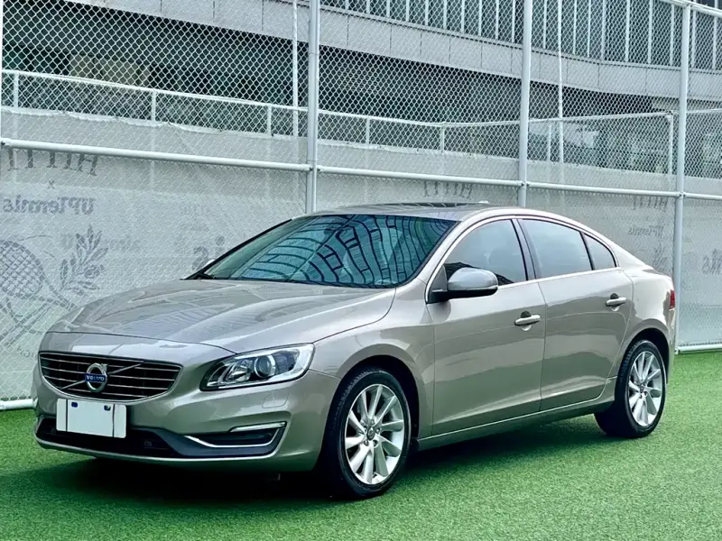 Volvo S60, 2014 — фото 1