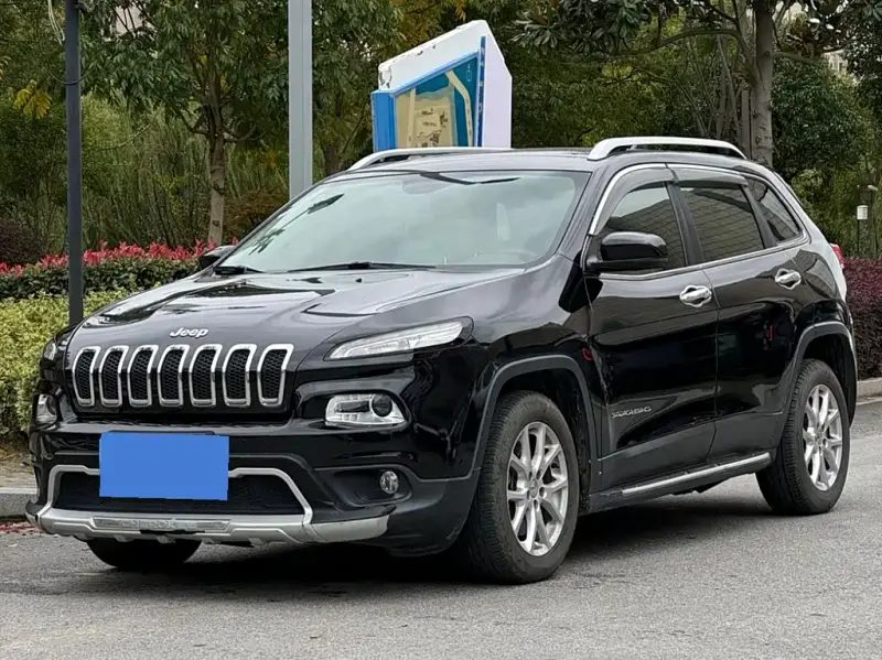 Jeep Cherokee, 2017