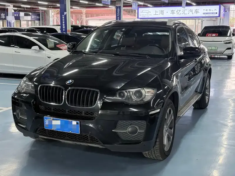 BMW X6, 2011
