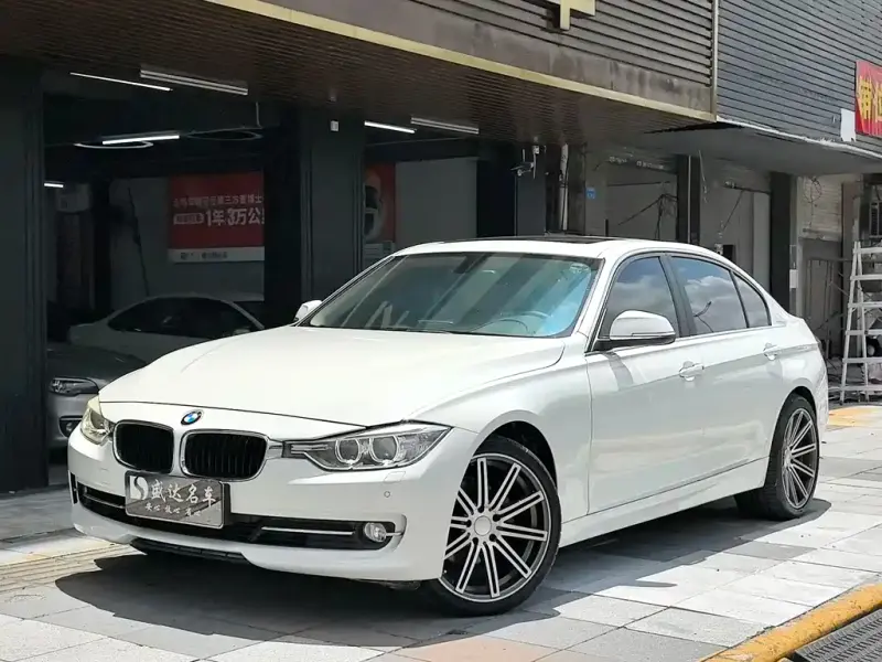 BMW 3 Series, 2013