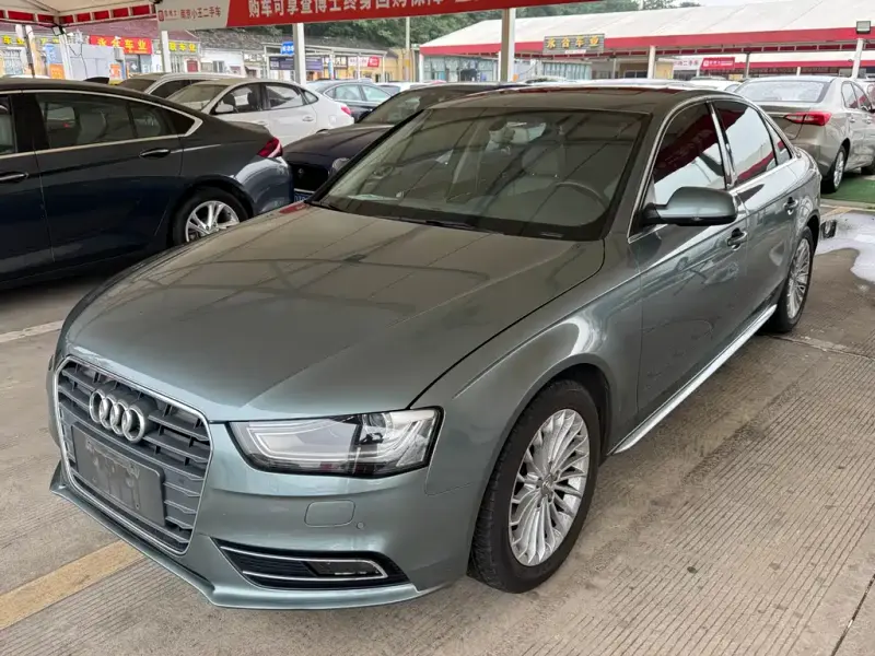Audi A4L, 2015 — фото 1