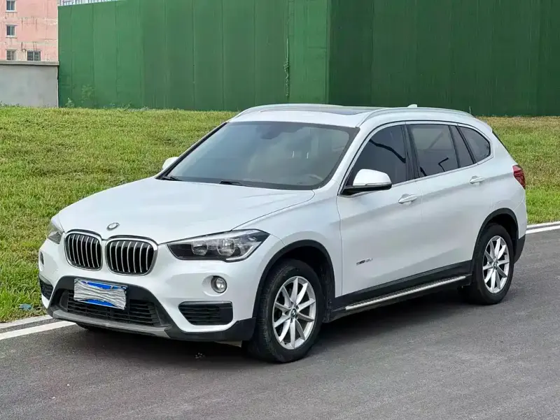 BMW X1, 2017 — фото 1