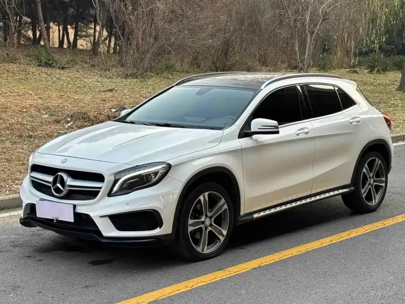 Mercedes-Benz GLA, 2016 — фото 1