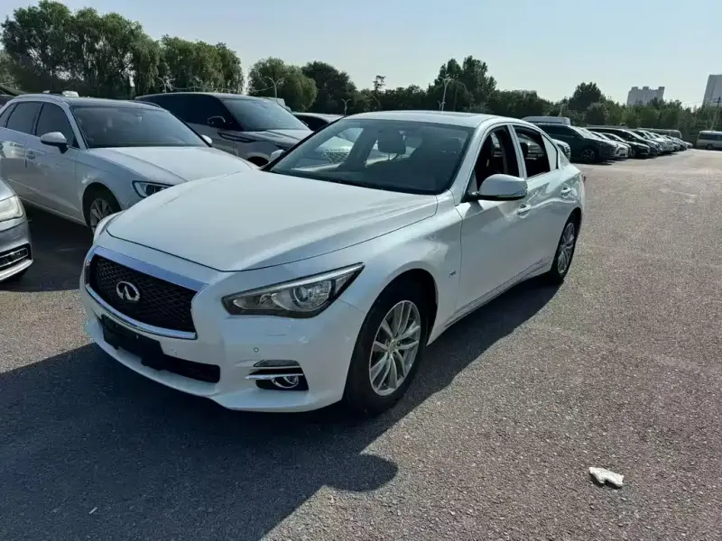 Infiniti Q50L, 2016