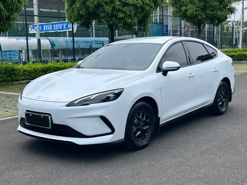 BYD Seal 05 DM-i, 2025