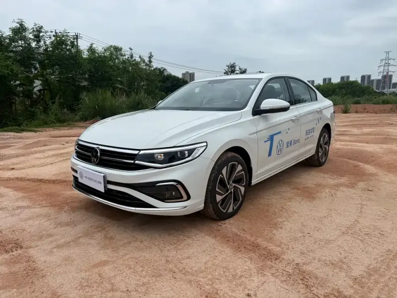 Volkswagen Bora, 2024