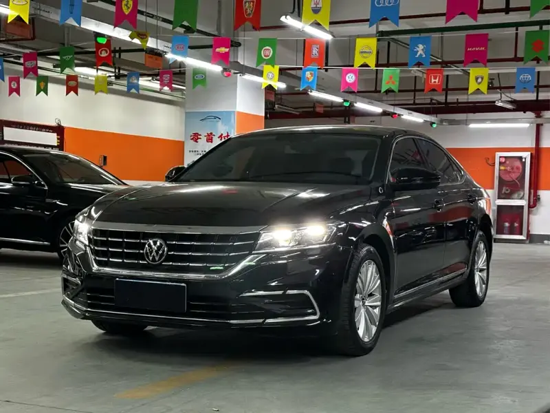 Volkswagen Passat, 2021