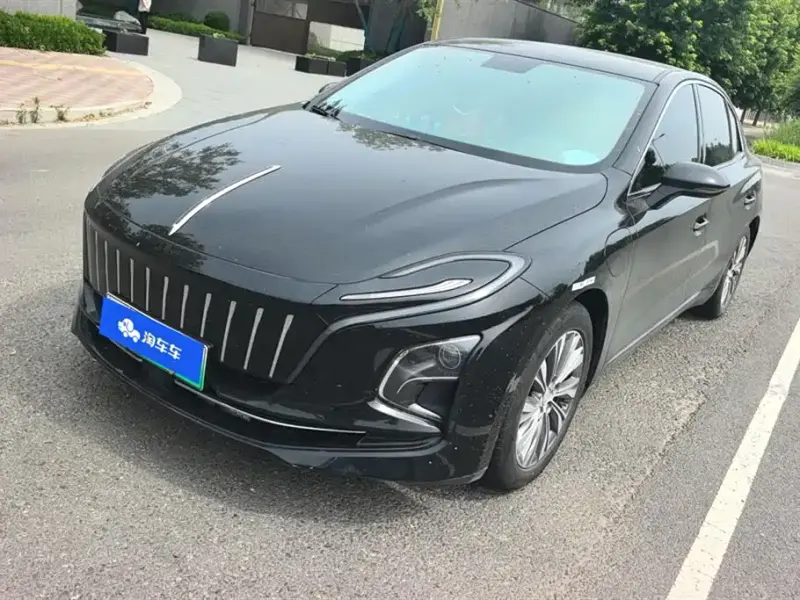 Hongqi E-QM5, 2025