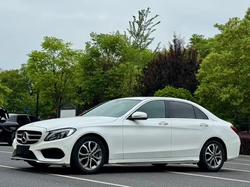 Mercedes-Benz C-Class, 2018