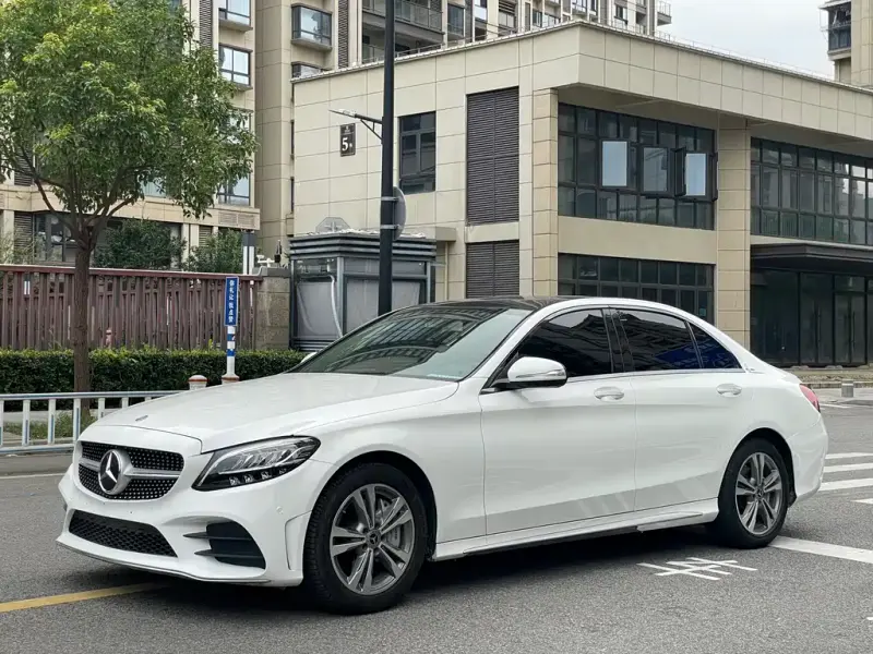 Mercedes-Benz C-Class, 2020