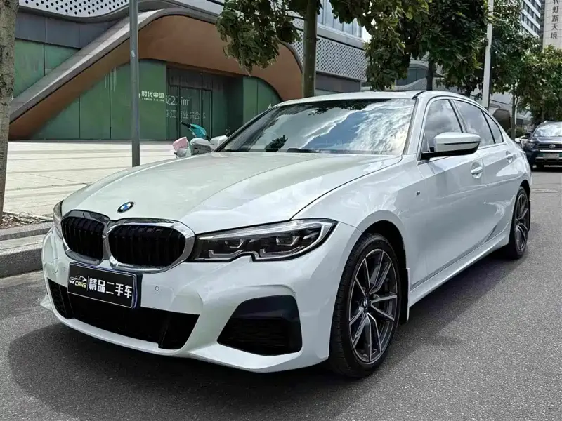 BMW 3 Series, 2021