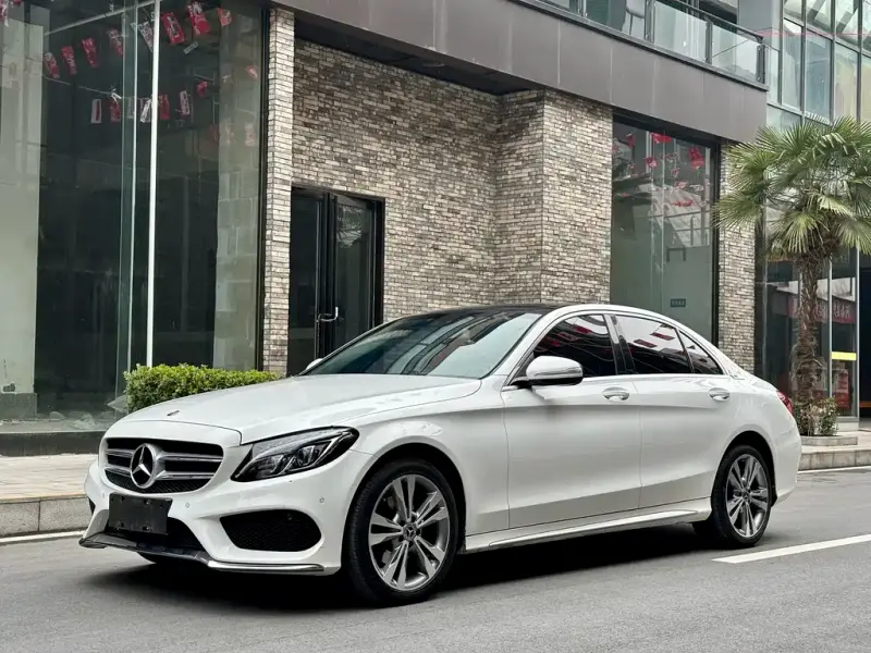 Mercedes-Benz C-Class, 2018