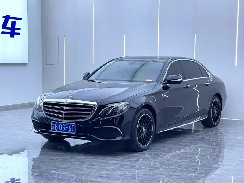 Mercedes-Benz E-Class, 2020 — фото 1