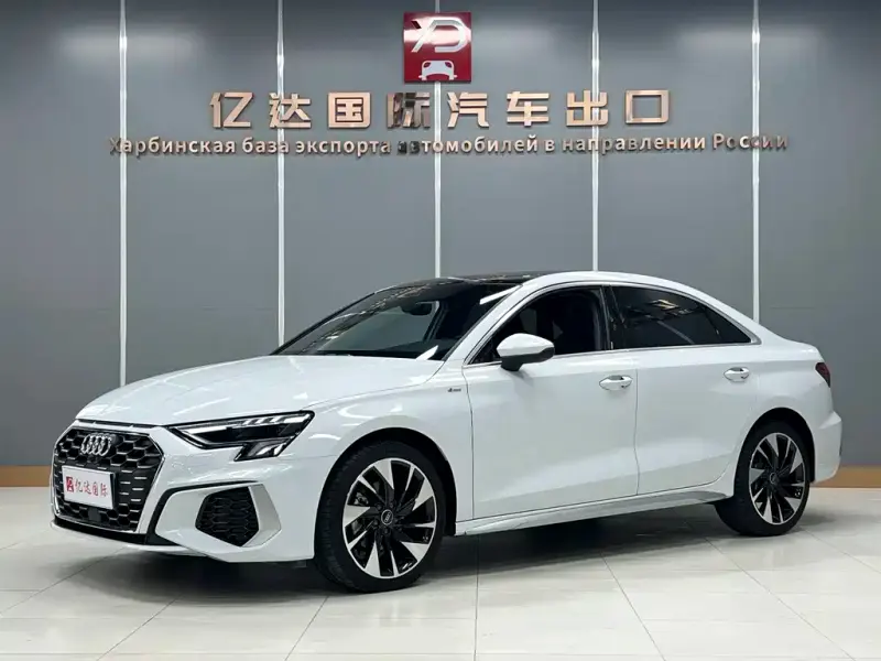 Audi A3, 2022 — фото 1