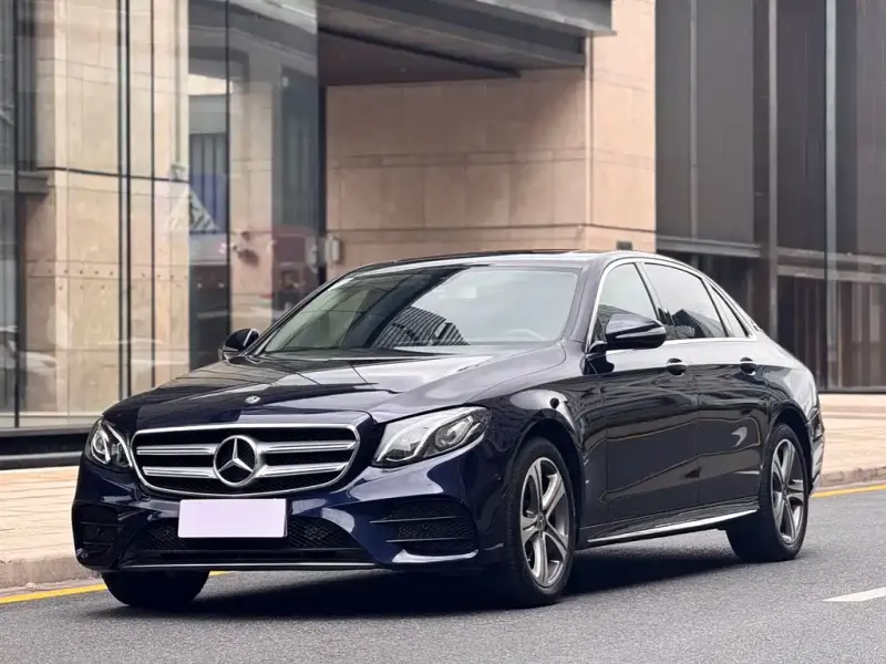 Mercedes-Benz E-Class, 2019 — фото 1