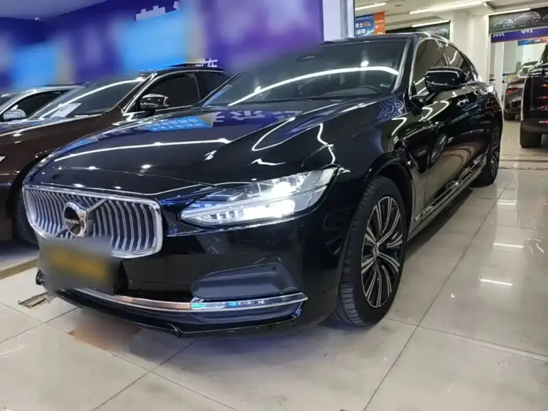 Volvo S90, 2022