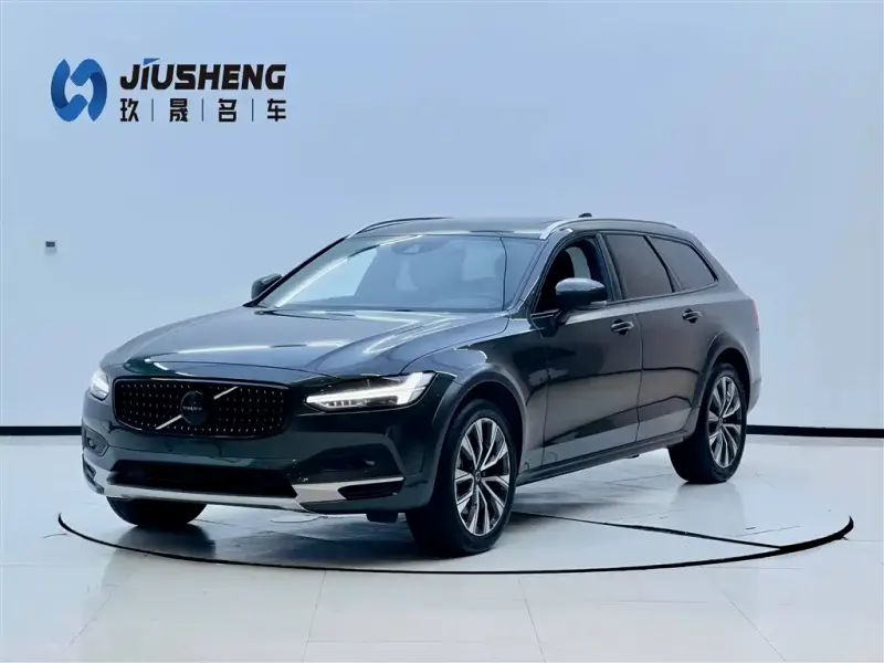 Volvo V90, 2021