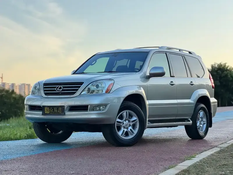 Lexus GX, 2005