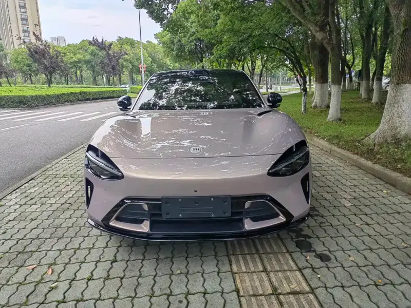 Xiaomi YU7, 2025