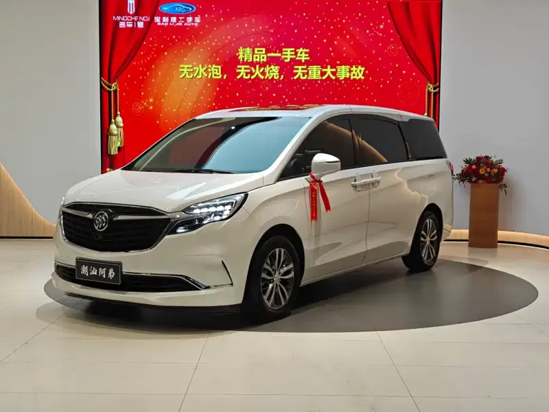 Buick GL8, 2023