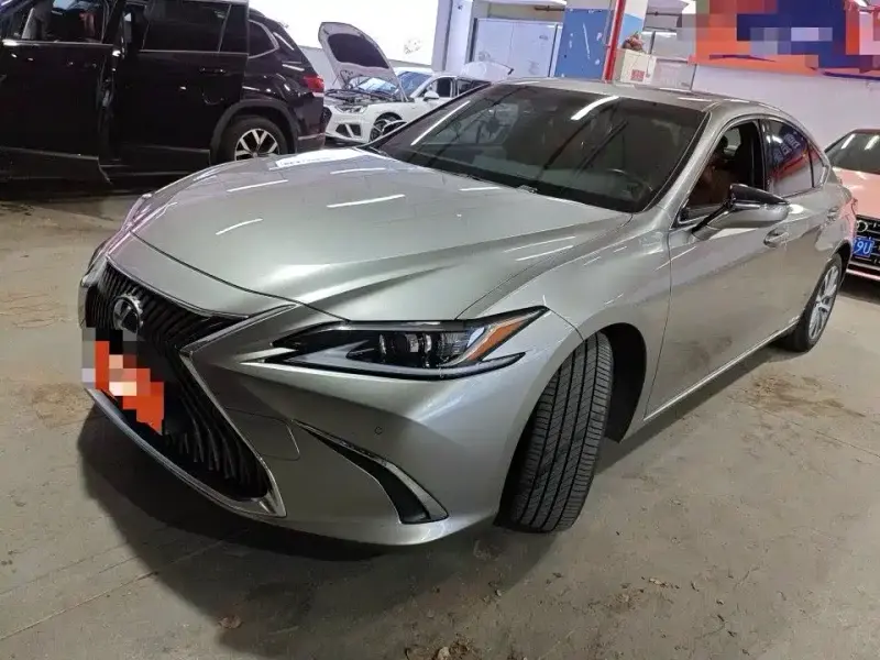 Lexus ES, 2020 — фото 1
