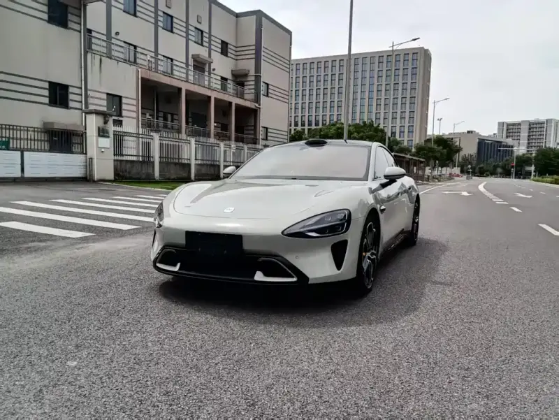 Xiaomi SU7, 2024