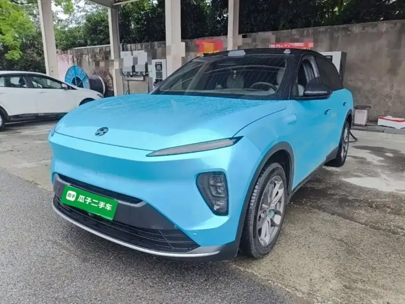 NIO ES8, 2023