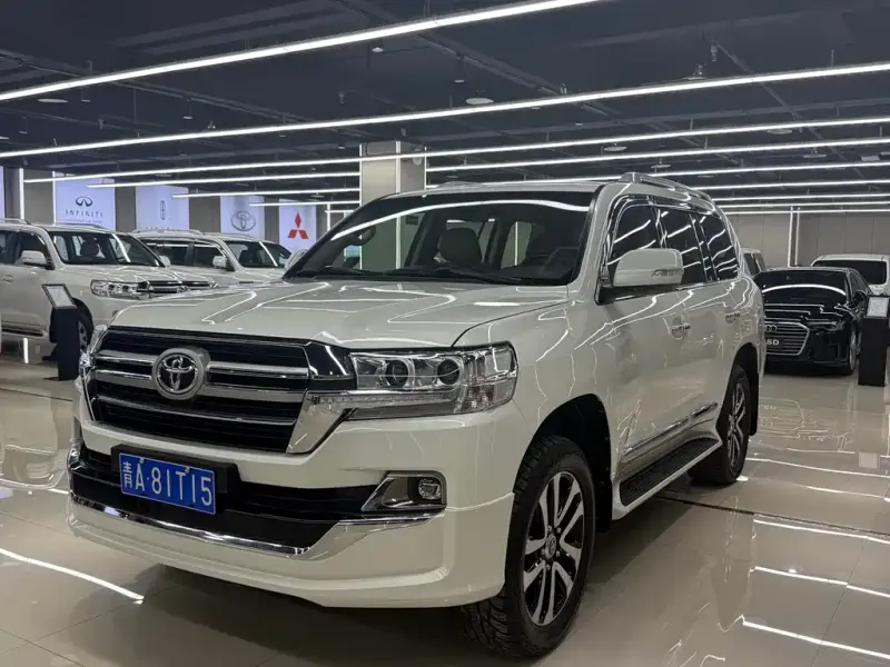 Toyota Land Cruiser, 2015