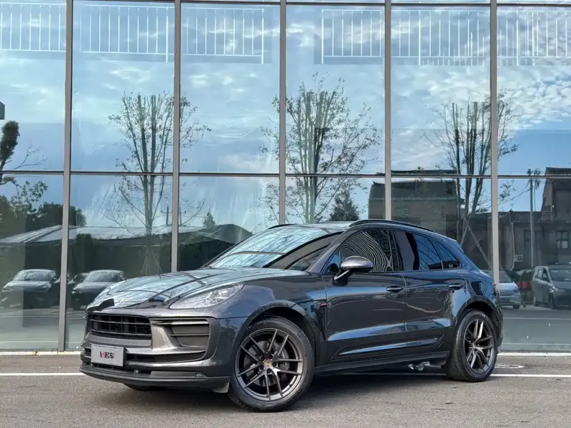 Porsche Macan, 2023