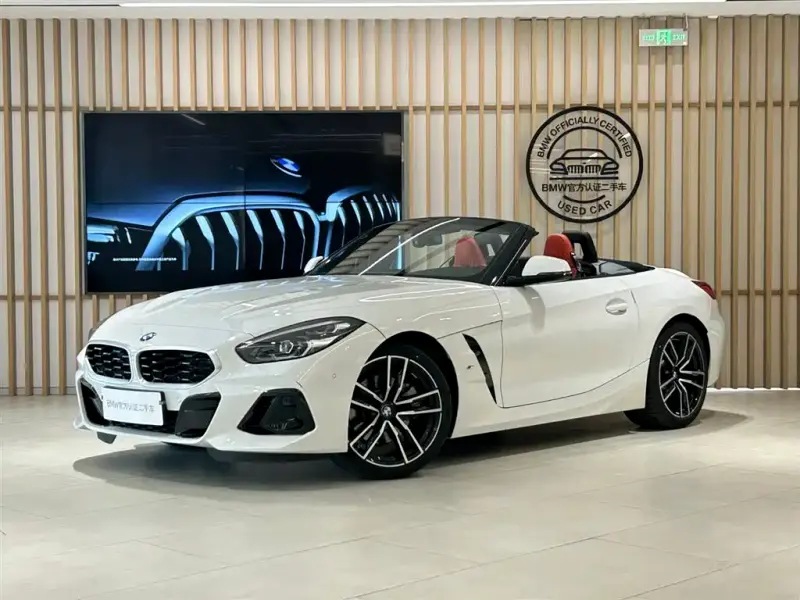 BMW Z4, 2025