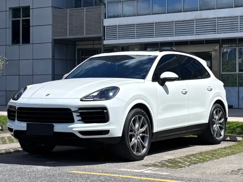Porsche Cayenne, 2022