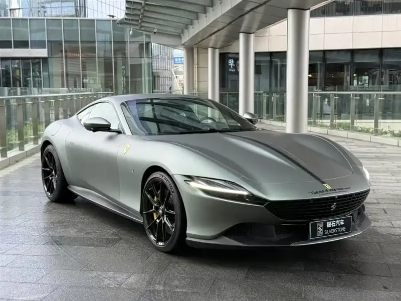 Ferrari Roma, 2021