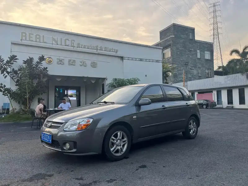 Kia Cerato, 2008