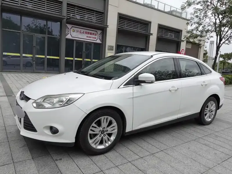 Ford Focus, 2015 — фото 1