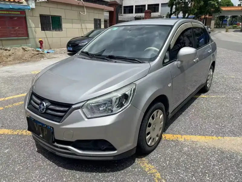 Venucia D50, 2016