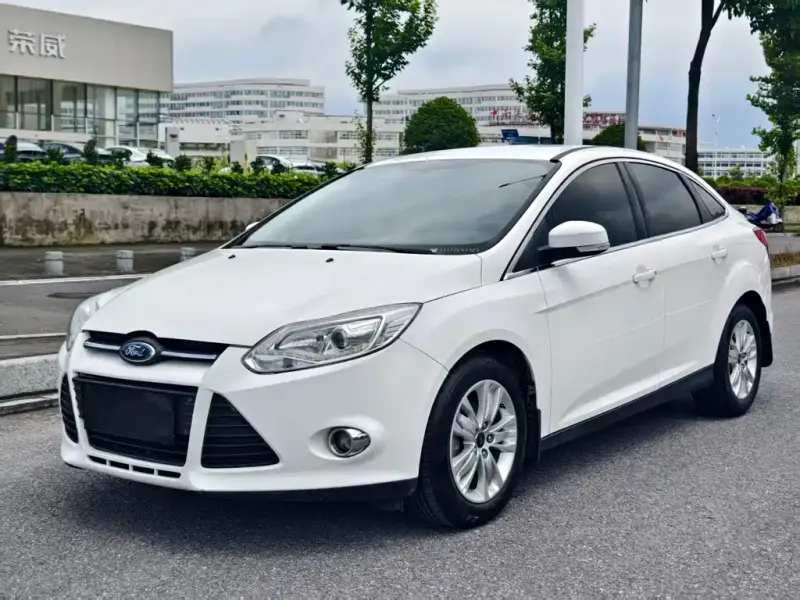 Ford Focus, 2014 — фото 1