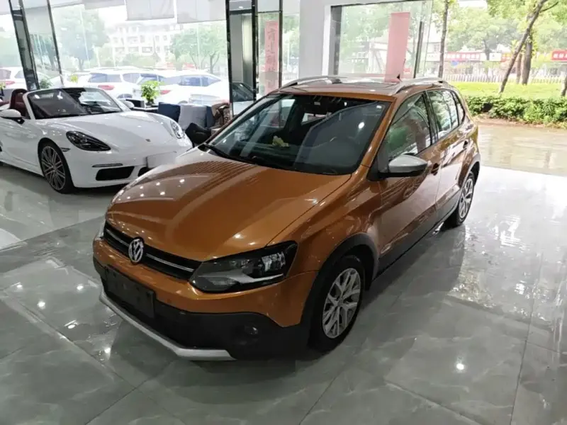 Volkswagen Polo, 2015