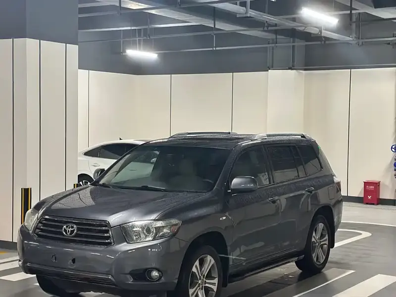 Toyota Highlander, 2010