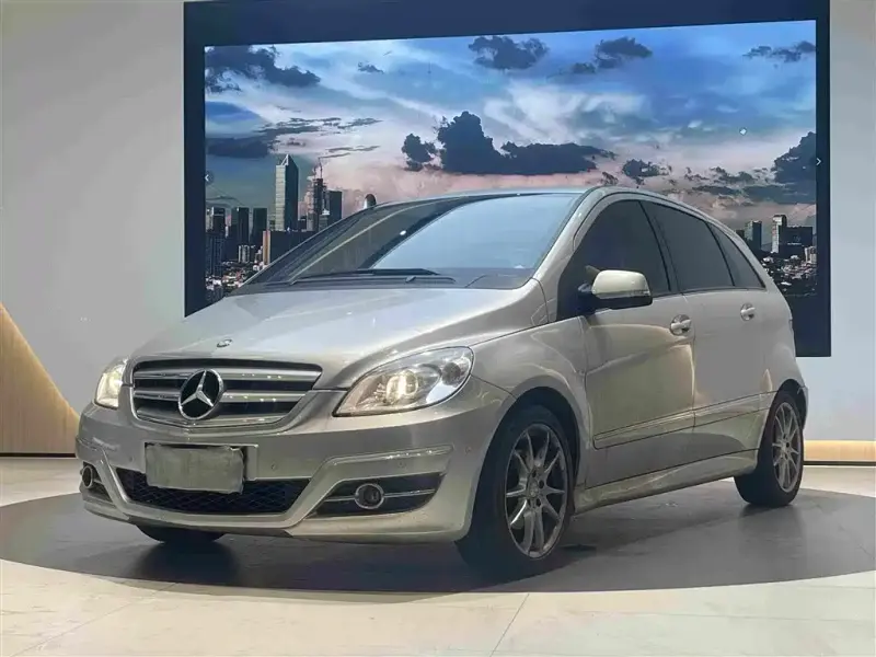 Mercedes-Benz B-Class, 2011