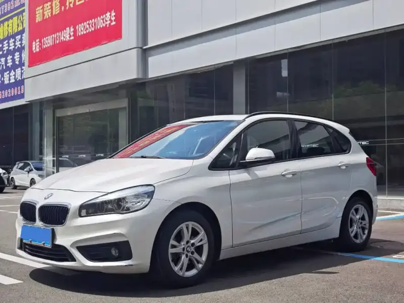 BMW 2 Series Active Tourer, 2016 — фото 1