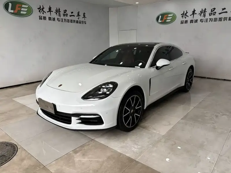 Porsche Panamera, 2021