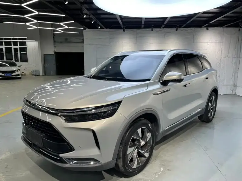 BAIC X7, 2021