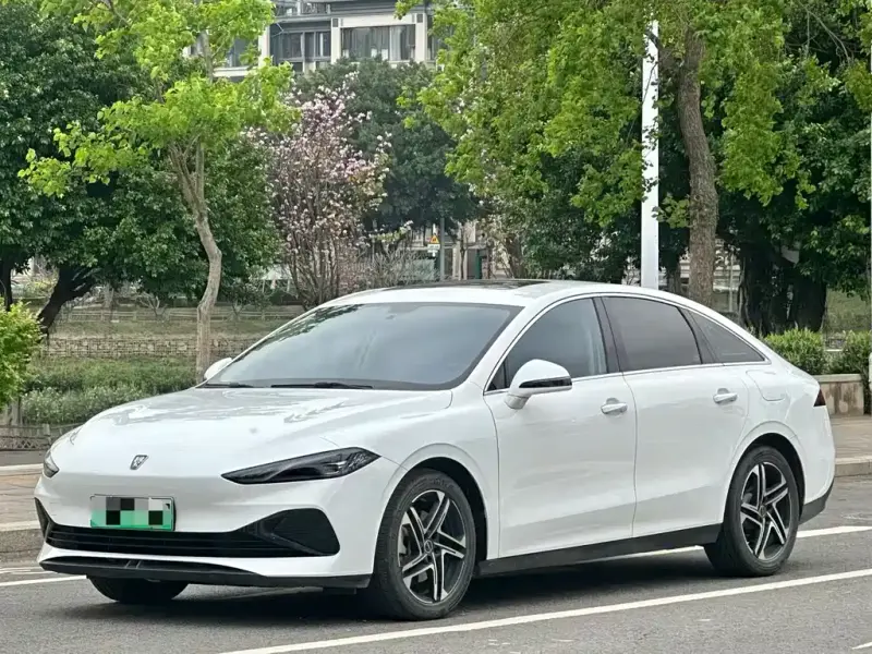 Roewe D7, 2024