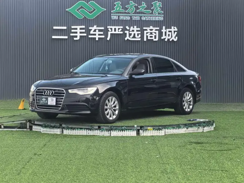 Audi A6L, 2014 — фото 1