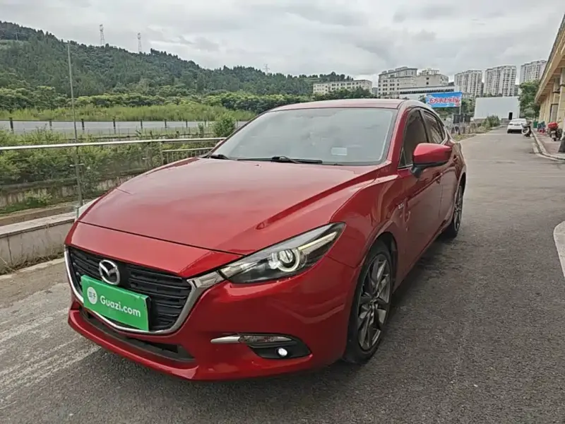 Mazda 3 Axela, 2018
