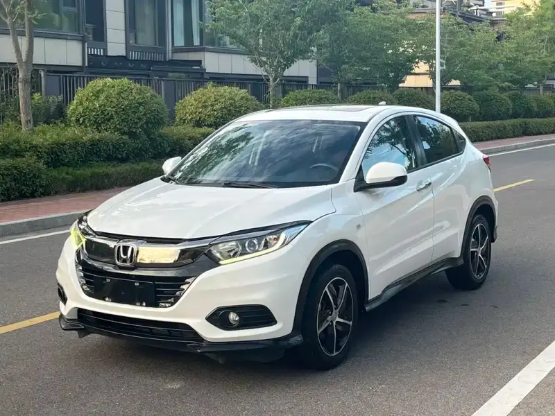 Honda Vezel, 2021 — фото 1