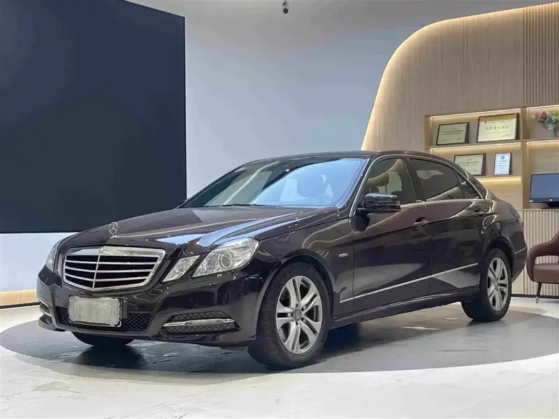 Mercedes-Benz E-Class, 2012